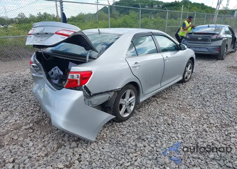 2012 Toyota Camry Se z USA, uszkodzony, nr VIN 4T1BF1FK0CU039329